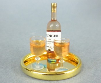 (image for) Wine Bottle and 2 Glasses on Tray